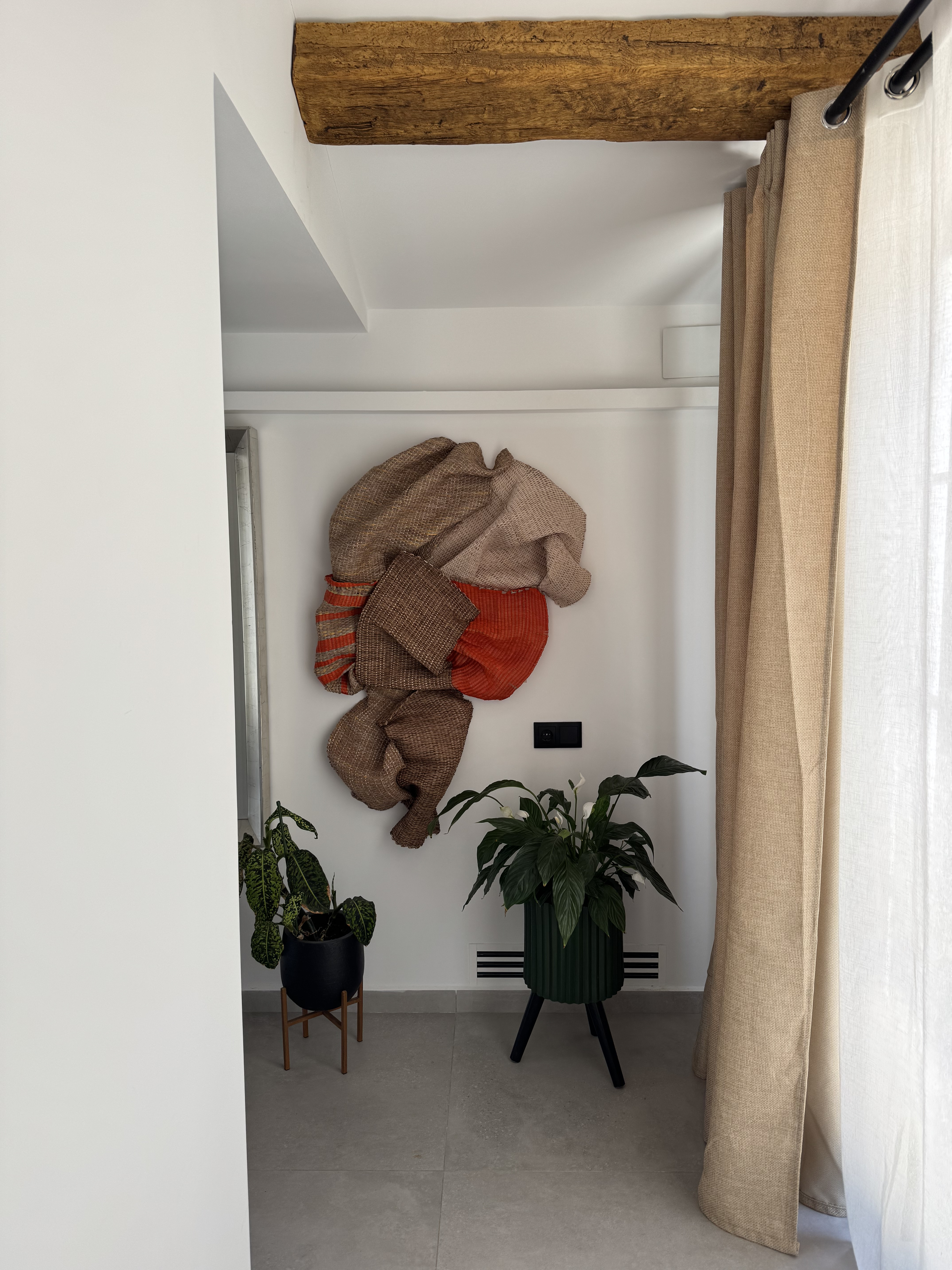 Ardour — room atmosphere