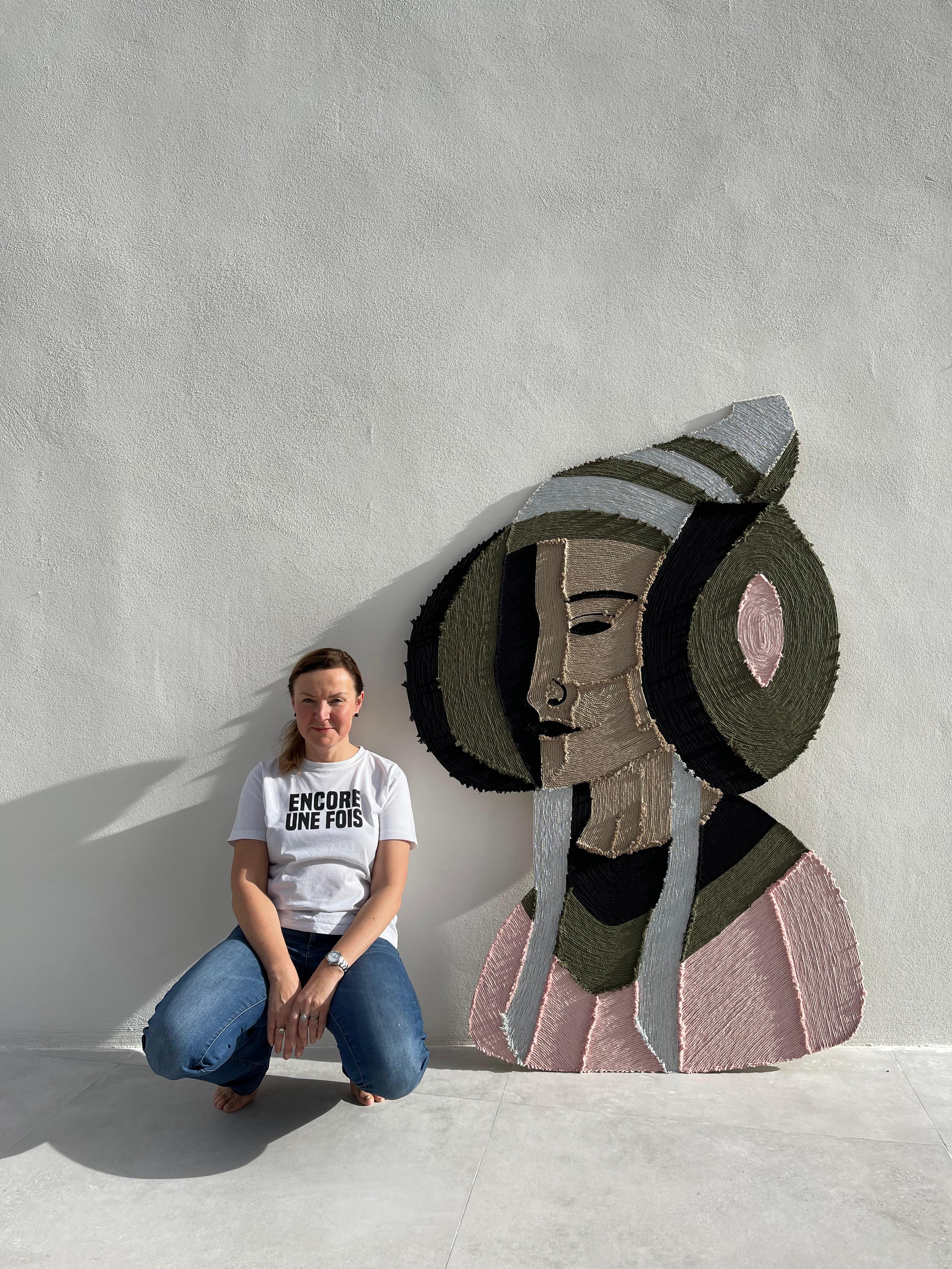 Julia del Arroyo with La Dama