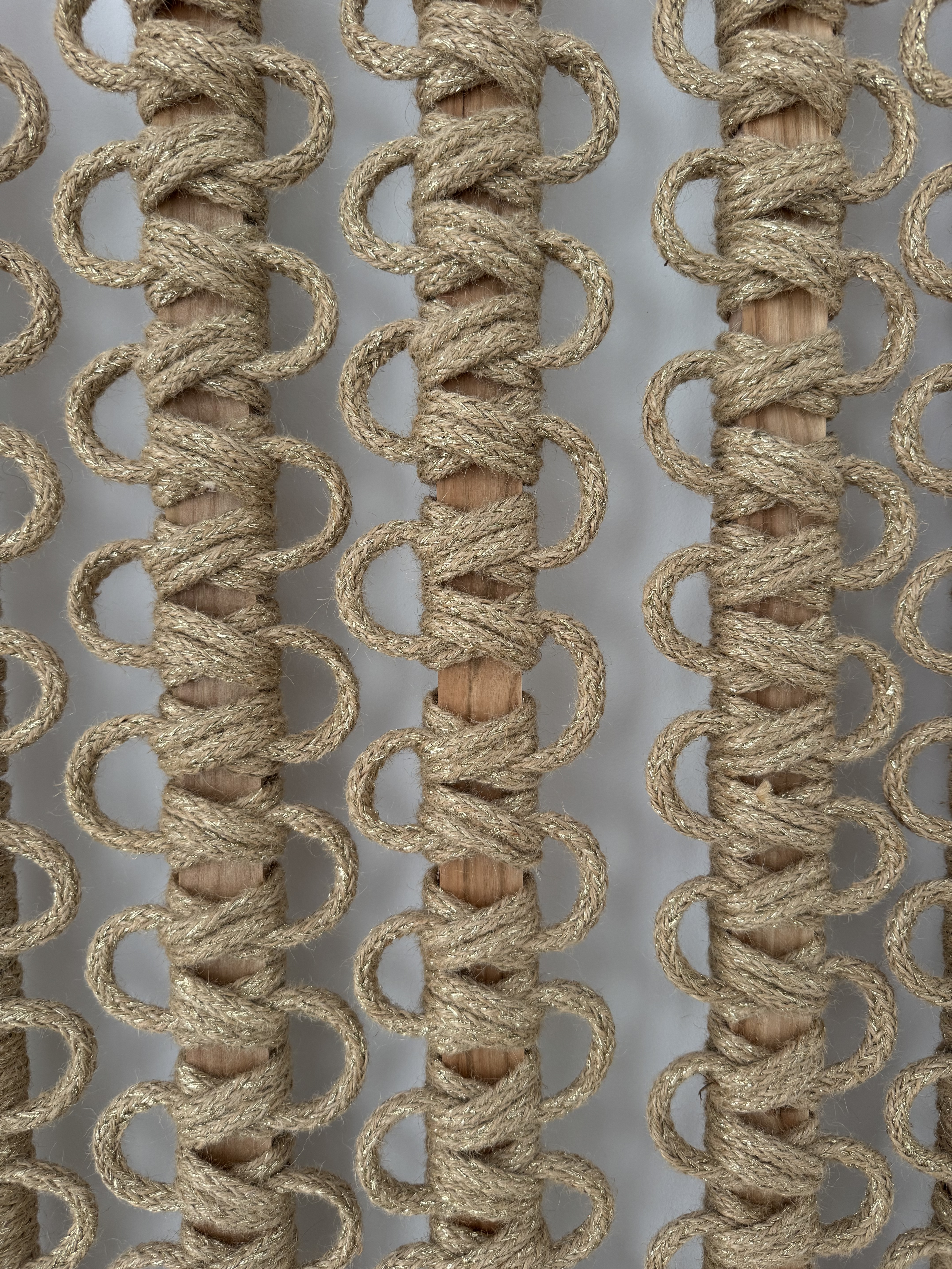Reverie knot detail
